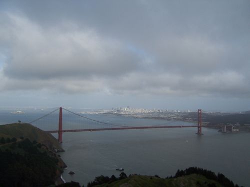 Golden Gate Bridge (palo-alto_100_8369.jpg) wird geladen. Eindrucksvolle Fotos von der Westküste Amerikas erwarten Sie.